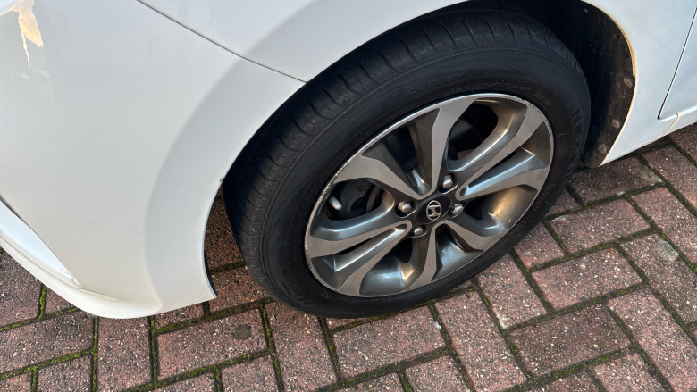 Hyundai i10 1.0 Play 5dr Petrol Hatchback